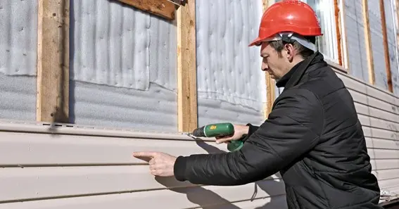 7 Reasons to Hire a Siding Contractor
